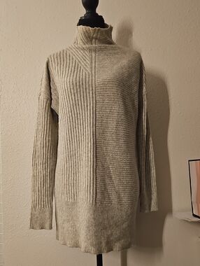 Magaschoni Light Gray Ribbed High-Neck Tunic